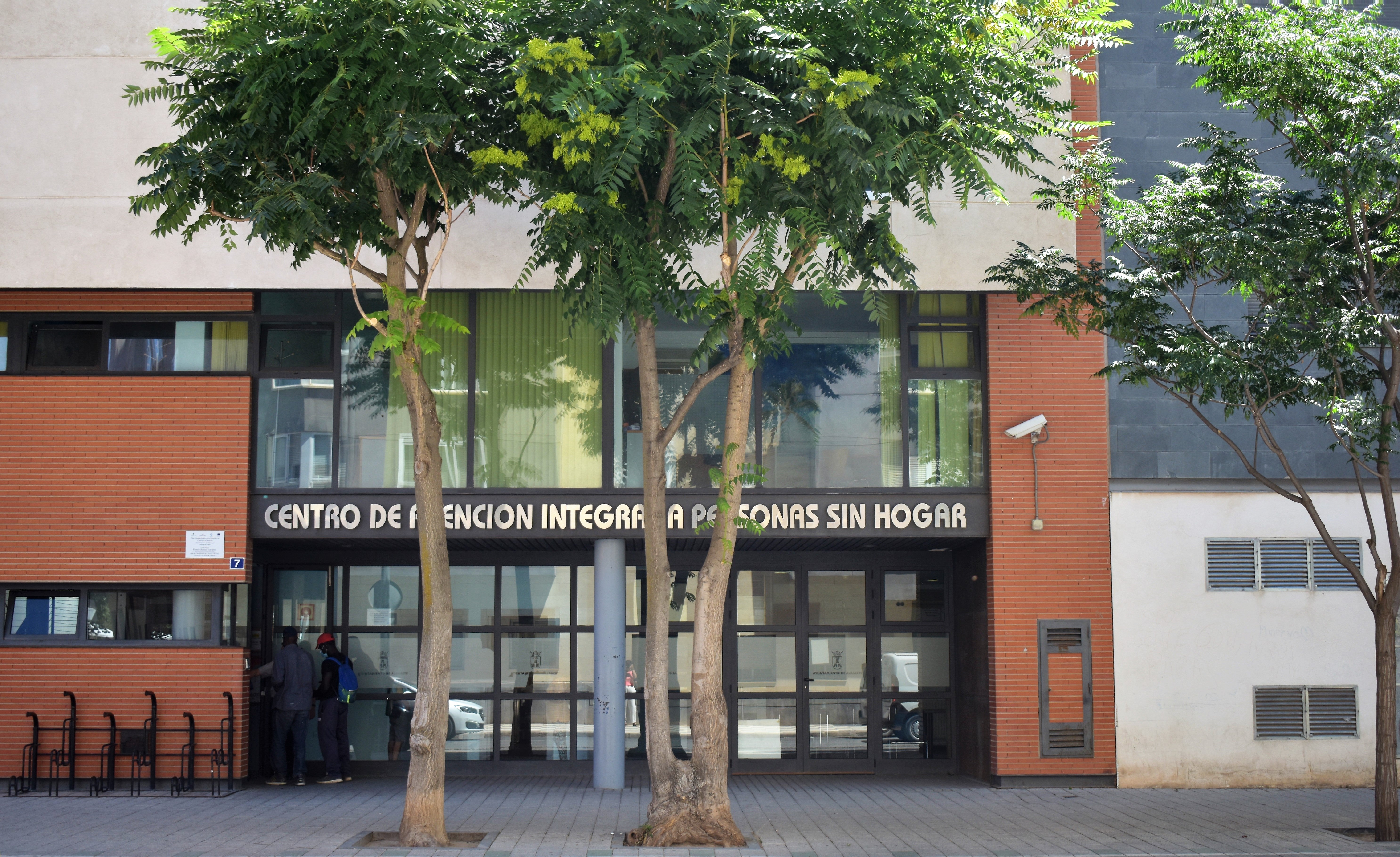 El Centro de Atención Integral a Personas Sin Hogar de Albacete reactiva el servicio externo de duchaS El Centro de Atención Integral a Personas Sin Hogar de Albacete reactiva el servicio externo de duchaS