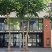 El Centro de Atención Integral a Personas Sin Hogar de Albacete reactiva el servicio externo de duchaS