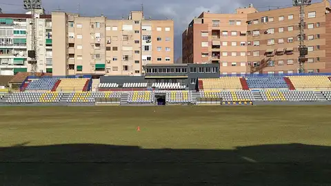 El edil de Deportes rechaza la acusación de no ayudar al Orihuela C.F., hecha por su presidente futbol