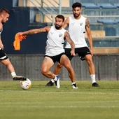 Un momento del entrenamiento del Málaga CF Un momento del entrenamiento del Málaga CF
