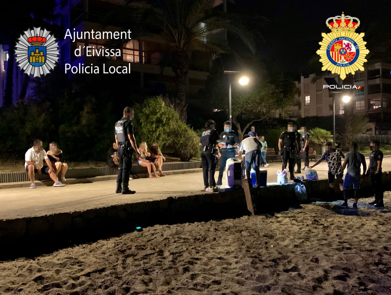 La Policía interviene en Ibiza un botellón en el que participaban 40 personas La Policía interviene en Ibiza un botellón en el que participaban 40 personas