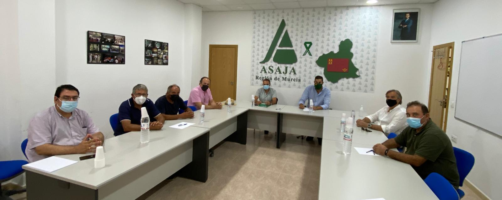 VOX se compromete con ASAJA a derogar la ley "basura" del Mar Menor VOX se compromete con ASAJA a derogar la ley "basura" del Mar Menor