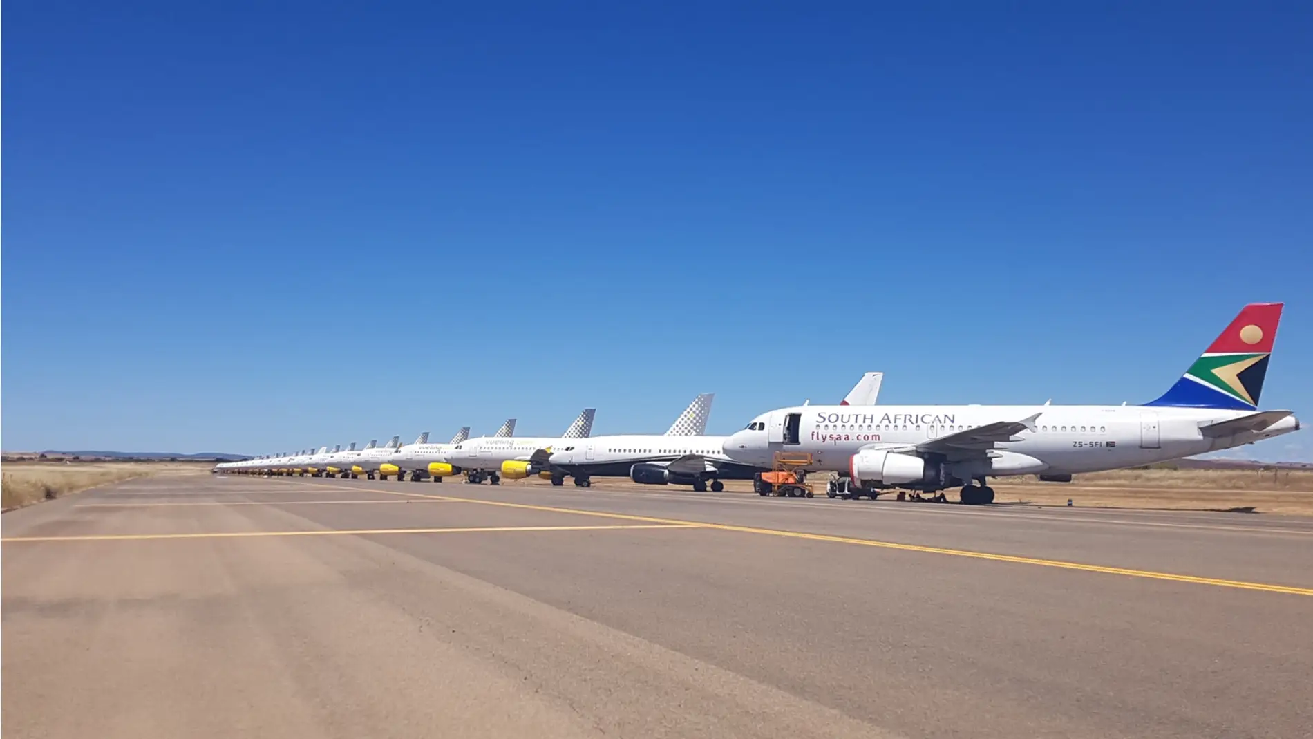 Aviones estacionados en el aeropuerto de Ciudad Real