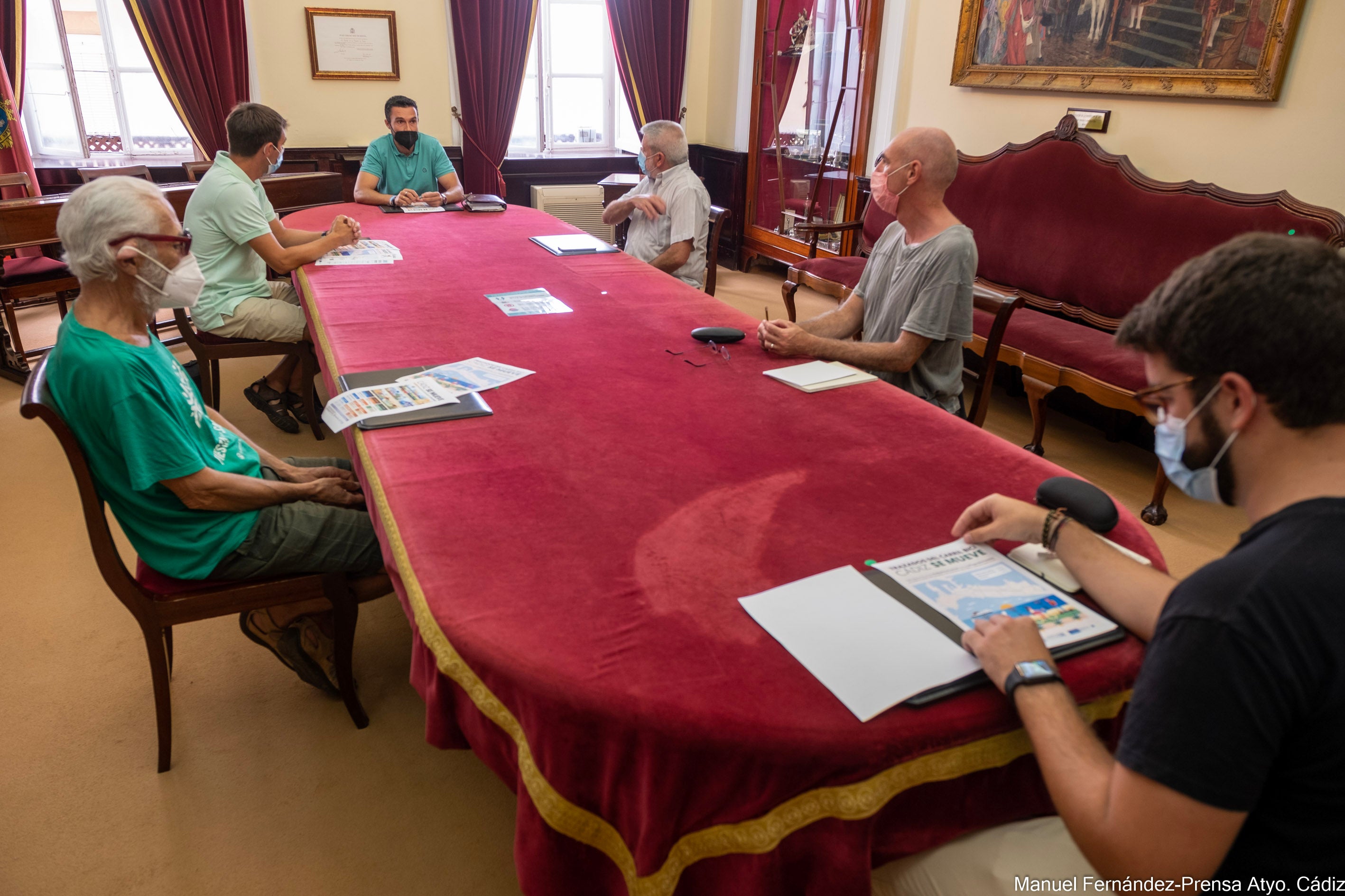 Emasa impulsa una campaña informativa sobre la movilidad urbana en Cádiz Emasa impulsa una campaña informativa sobre la movilidad urbana en Cádiz