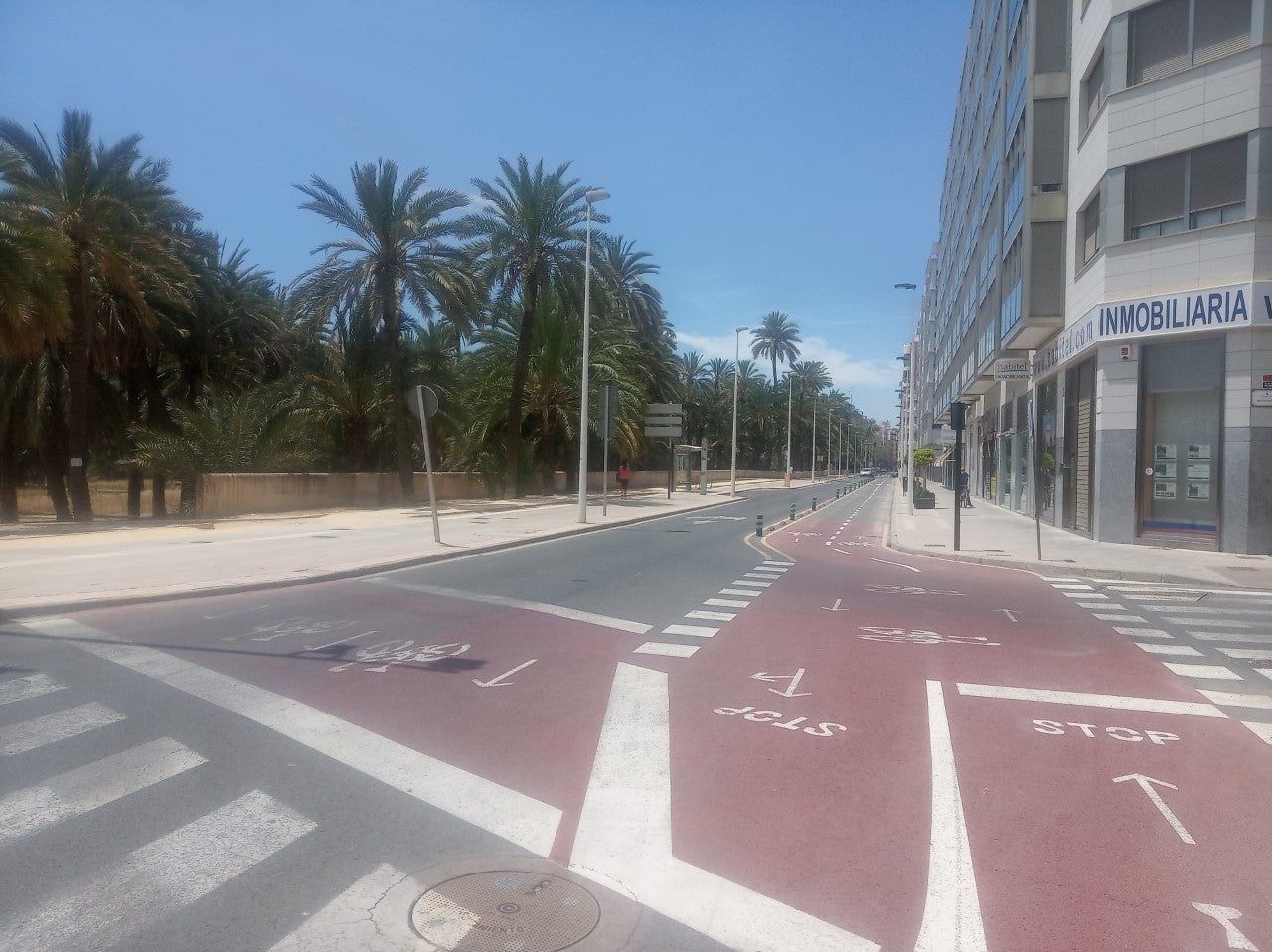 Elche proyecta un carril bici exclusivo por las vías Pedro Juan Perpiñán, Mariano Soler Olmos y Teulada Elche proyecta un carril bici exclusivo por las vías Pedro Juan Perpiñán, Mariano Soler Olmos y Teulada