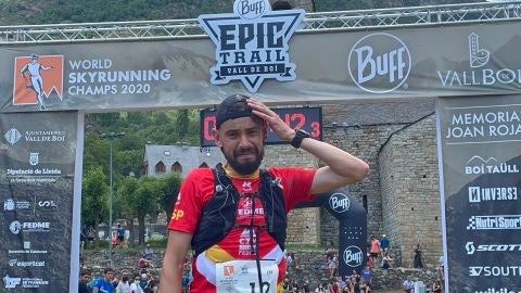 Borja Fern&aacute;ndez tras lograr la medalla de bronce en el Mundial de Ultra Skyrunning en Vall de Boi