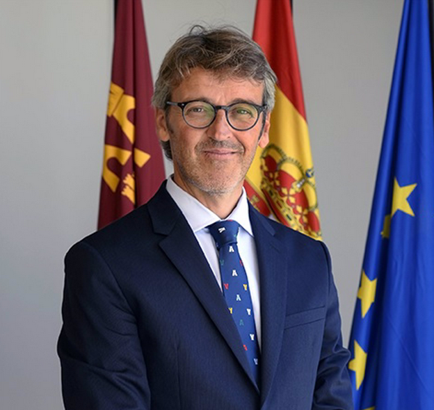 Luis Alberto Marín relevará a Javier Celdrán al frente de la Consejería Hacienda Luis Alberto Marín relevará a Javier Celdrán al frente de la Consejería Hacienda