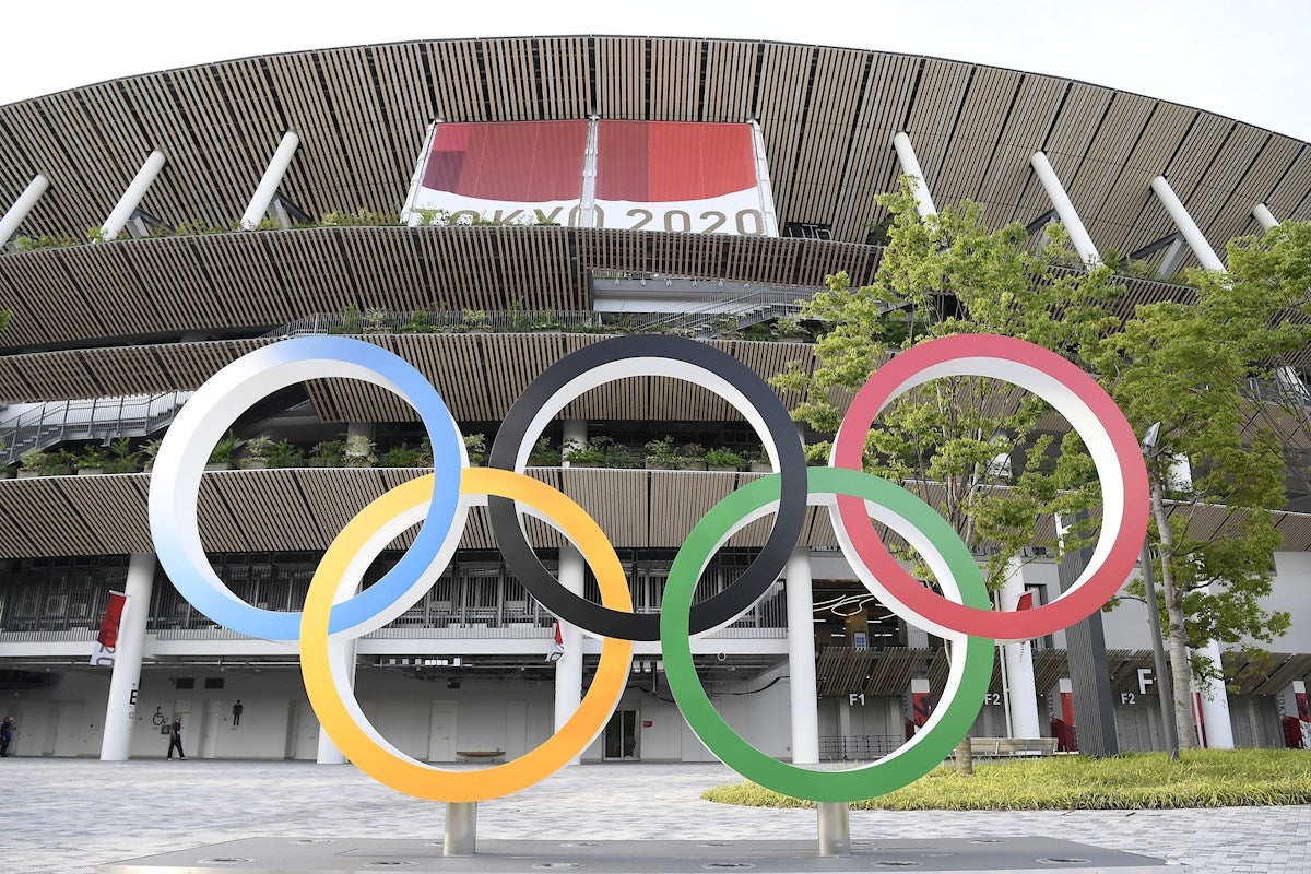 Eneko Llanos: "El triatlón de Tokio no es solo cuestión de preparación física, también hay que tener en cuenta las condiciones de calor" Eneko Llanos: "El triatlón de Tokio no es solo cuestión de preparación física, también hay que tener en cuenta las condiciones de calor"