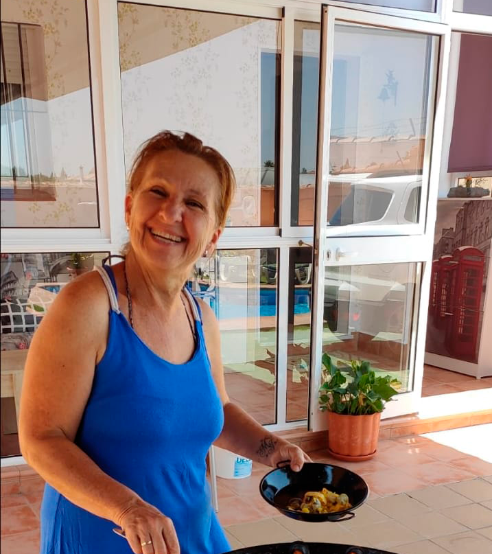 Conocemos a 'Angy' Valverde y a sus pimientos rellenos de tortilla: una receta 'con sabor a verano' de Chiclana Conocemos a 'Angy' Valverde y a sus pimientos rellenos de tortilla: una receta 'con sabor a verano' de Chiclana