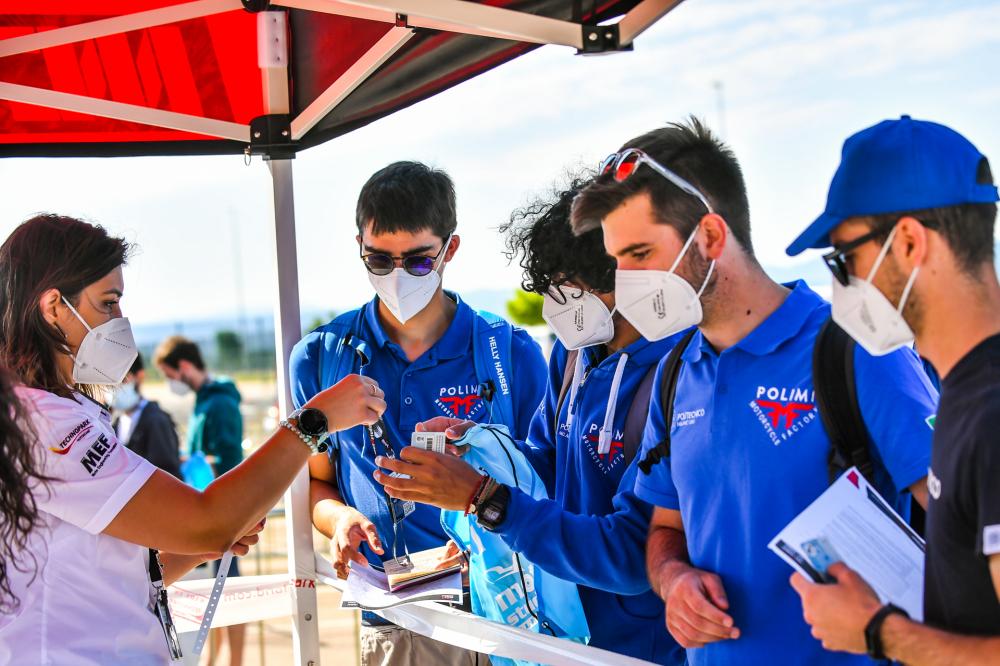 Más de 700 estudiantes de 16 países compiten en Motostudent Más de 700 estudiantes de 16 países compiten en Motostudent