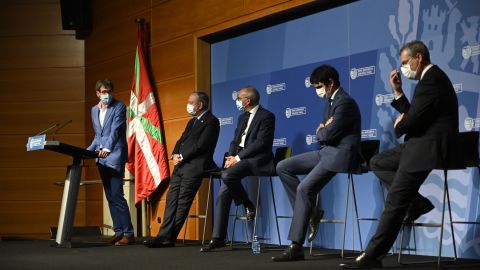 Alcaldes vascos en reuni&oacute;n de EUDEL