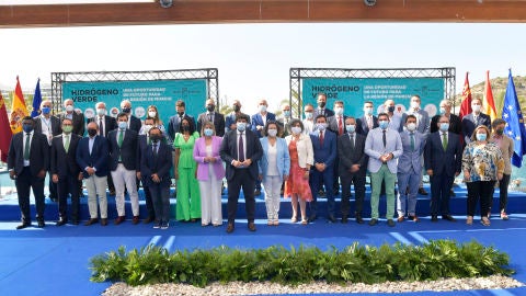 Instituciones y empresas se unen para desarrollar el hidrógeno verde en la Región Instituciones y empresas se unen para desarrollar el hidrógeno verde en la Región