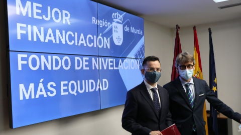 Murcia exige que se reserven 4.200 millones de euros del fondo Covid 2021 para las comunidades peor financiadas Murcia exige que se reserven 4.200 millones de euros del fondo Covid 2021 para las comunidades peor financiadas