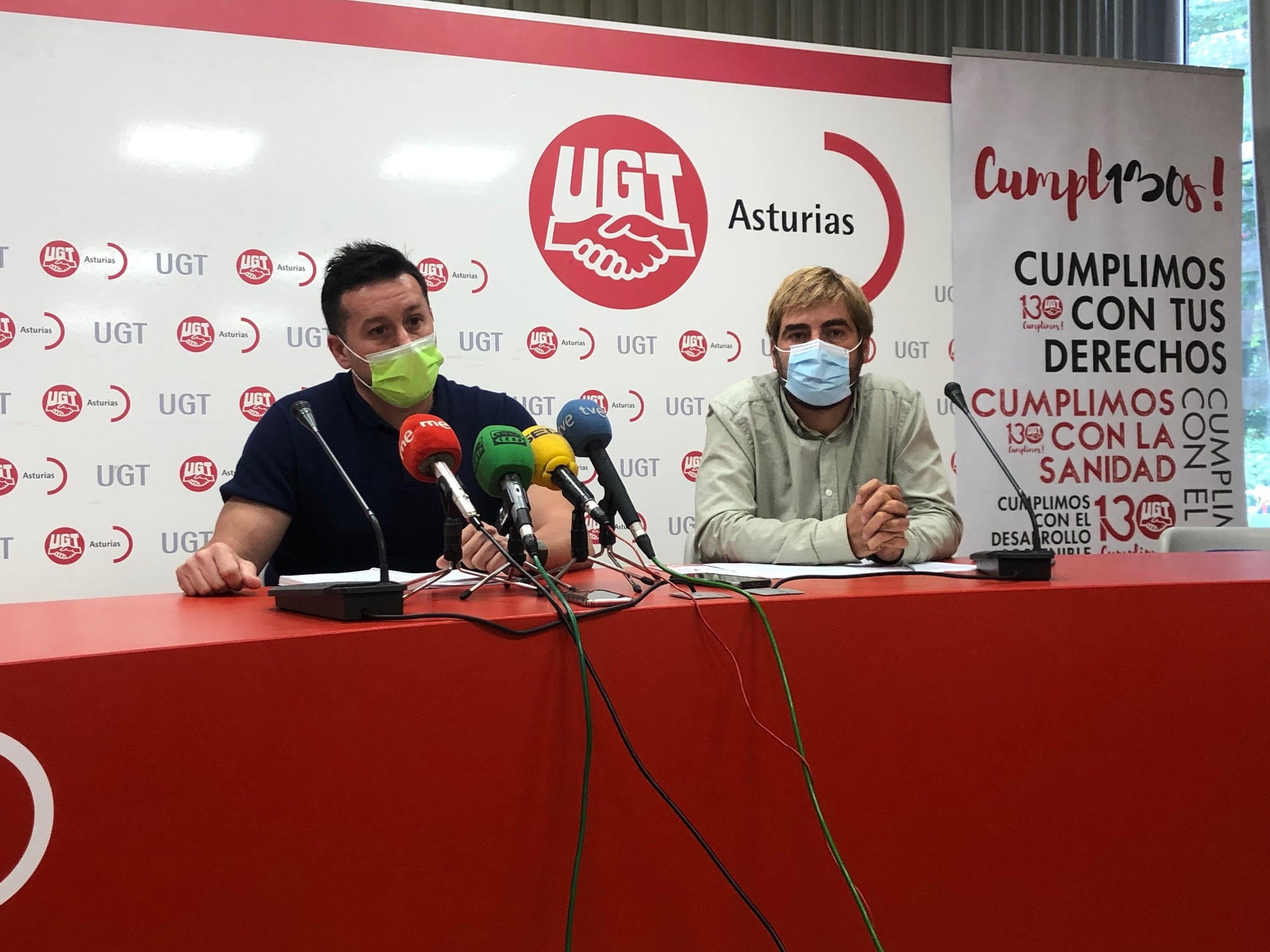 UGT pide apoyo a Podemos para derogar la reforma laboral y subir el SMI UGT pide apoyo a Podemos para derogar la reforma laboral y subir el SMI