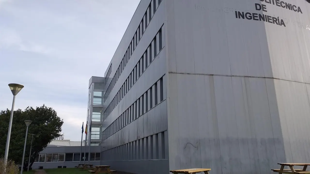 Escuela Politécnica de Ingeniería.