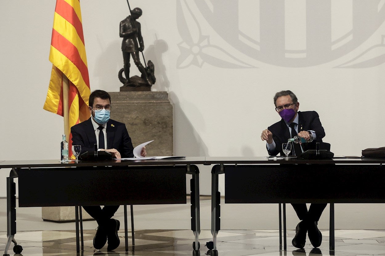 Tertulia: ¿Debe la Generalitat hacerse cargo de las fianzas de los presos del procès? Tertulia: ¿Debe la Generalitat hacerse cargo de las fianzas de los presos del procès?