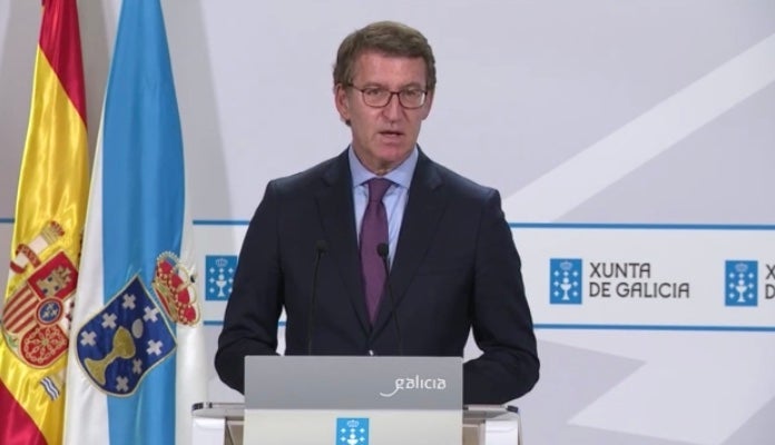 Feijoo atribuye el contagio de los jóvenes a la variante delta, la interacción social y la pérdida de sensación de riesgo Feijoo atribuye el contagio de los jóvenes a la variante delta, la interacción social y la pérdida de sensación de riesgo
