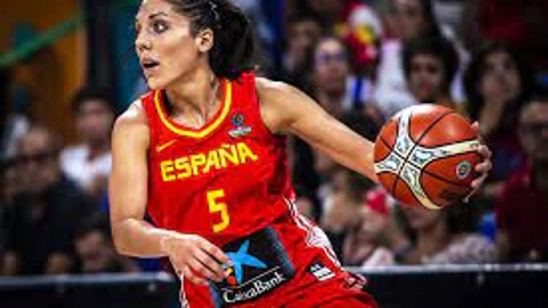 El baloncesto femenino remonta ante Serbia