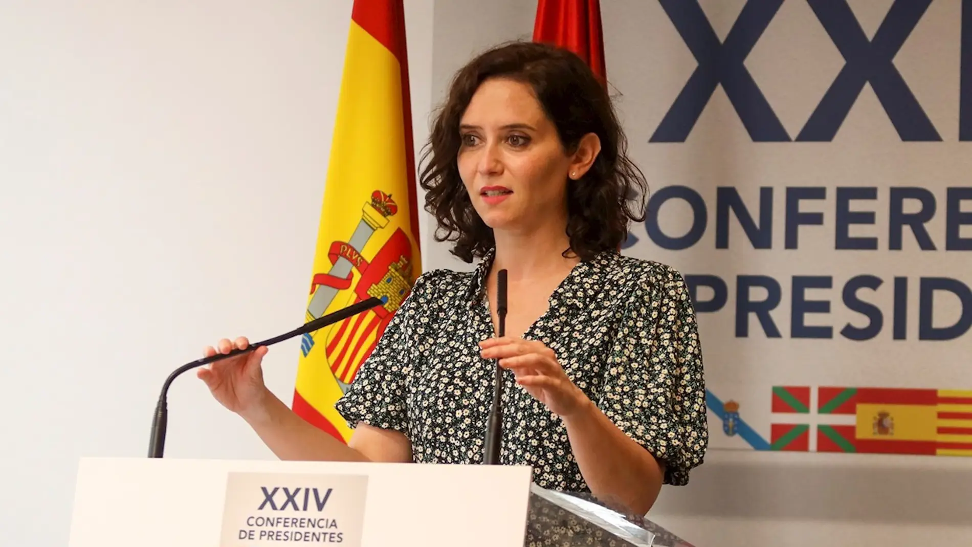 La presidenta de la Comunidad de Madrid, Isabel Díaz Ayuso, comparece tras la Conferencia de Presidentes