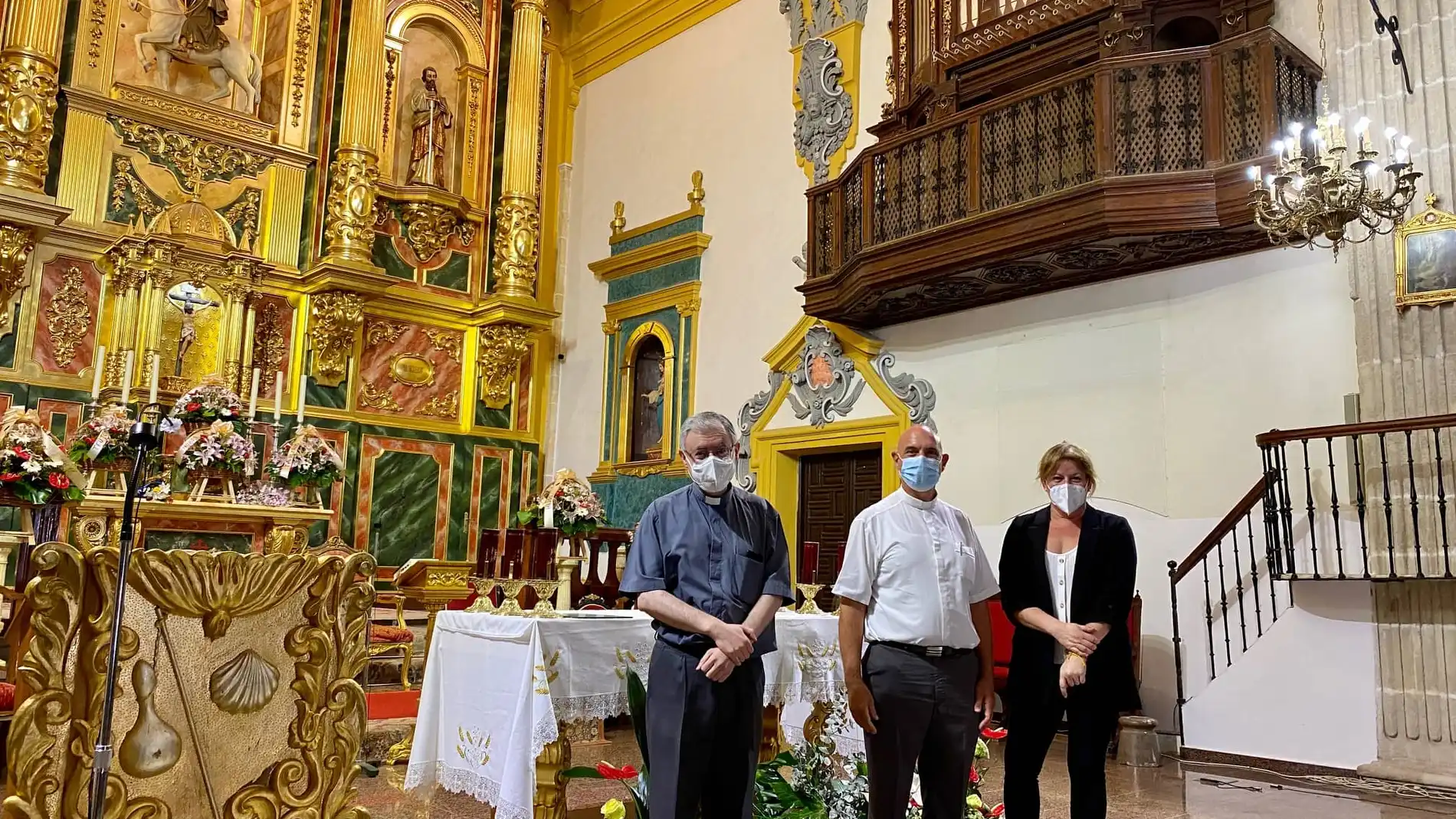El Ayuntamiento de Albatera concede una subvención a la Iglesia San-tiago Apóstol para la adquisición de un órgano    
