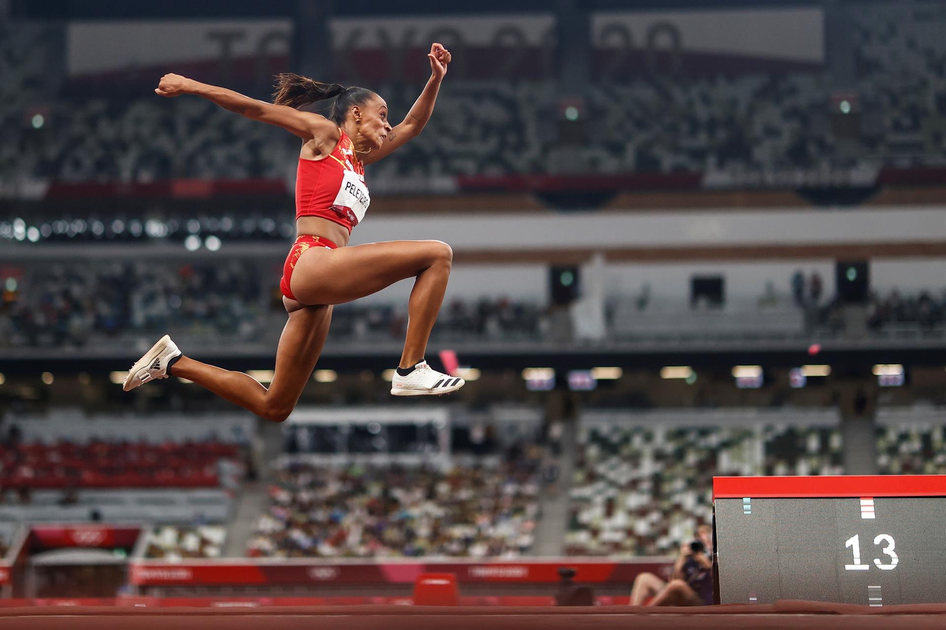 Ana Peleteiro conquista el bronce olímpico en triple salto Ana Peleteiro conquista el bronce olímpico en triple salto