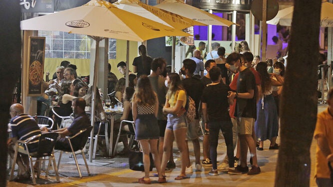 Toque de queda en Jaca, Barbastro, Monzón y Huesca tras el aval del Supremo Toque de queda en Jaca, Barbastro, Monzón y Huesca tras el aval del Supremo