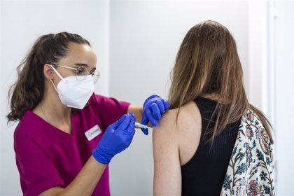 El 57% de los casos de coronavirus asociados a brotes son en adolescentes y jóvenes de hasta 34 años El 57% de los casos de coronavirus asociados a brotes son en adolescentes y jóvenes de hasta 34 años