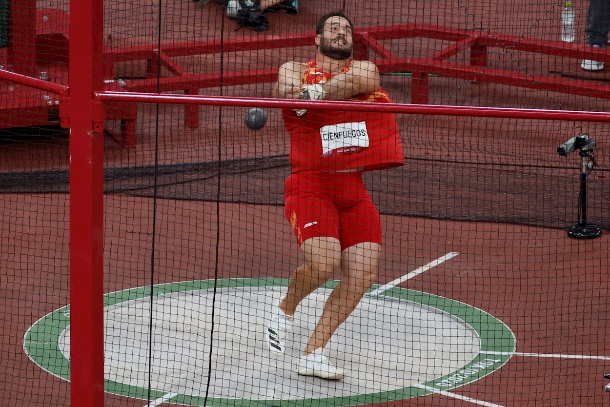 Javi Cienfuegos: "Pensaba que podría alcanzar un puesto muy bueno, pero los compañeros han estado muy fuertes" Javi Cienfuegos: "Pensaba que podría alcanzar un puesto muy bueno, pero los compañeros han estado muy fuertes"