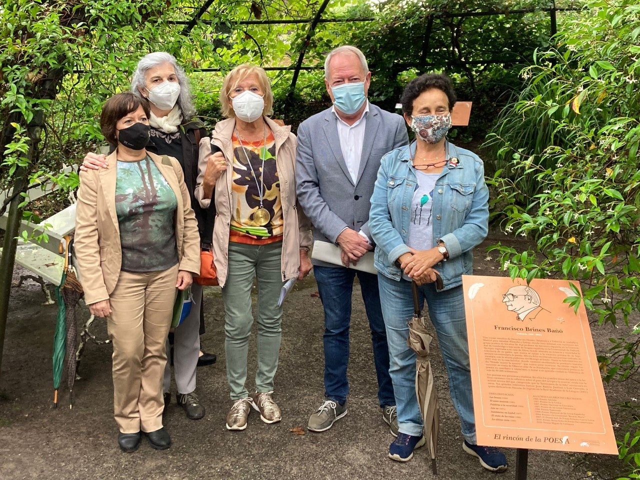 El Botánico estrena un "rincón de la poesía" El Botánico estrena un "rincón de la poesía"