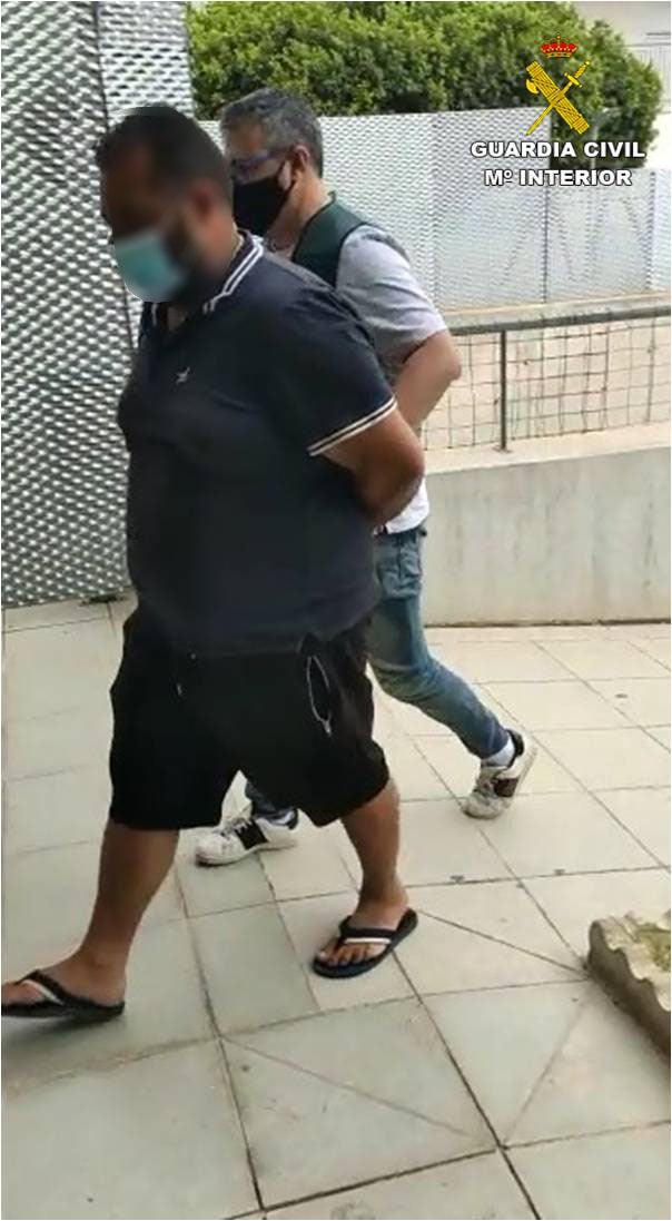 Detenida una banda que robaba en fincas de la Vega Baja Detenida una banda que robaba en fincas de la Vega Baja