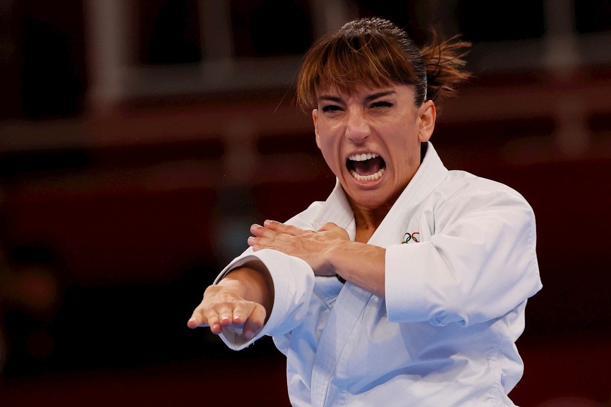 Sandra Sánchez se asegura la medalla en kárate y luchará por el oro olímpico Sandra Sánchez se asegura la medalla en kárate y luchará por el oro olímpico