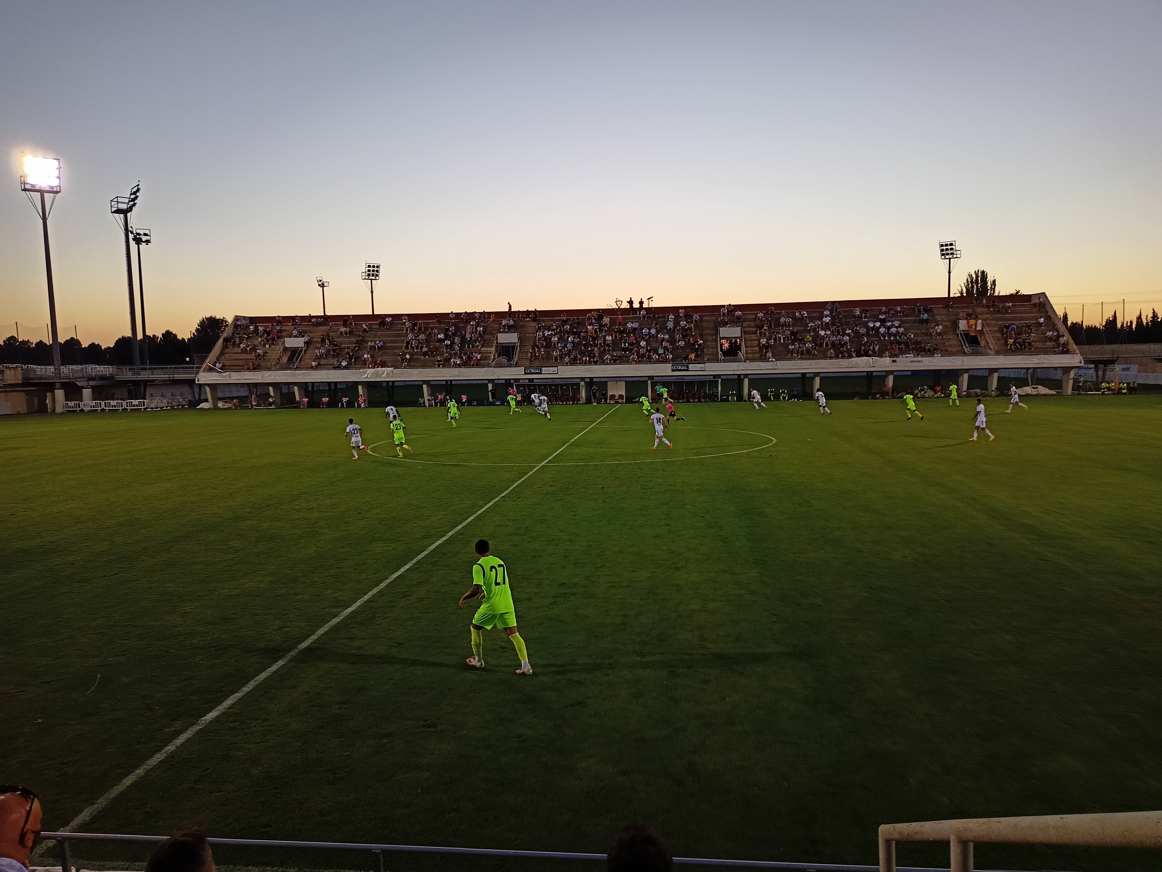 El Albacete perdió su condición de invicto al caer in extremis ante el Intercity (0-1) El Albacete perdió su condición de invicto al caer in extremis ante el Intercity (0-1)