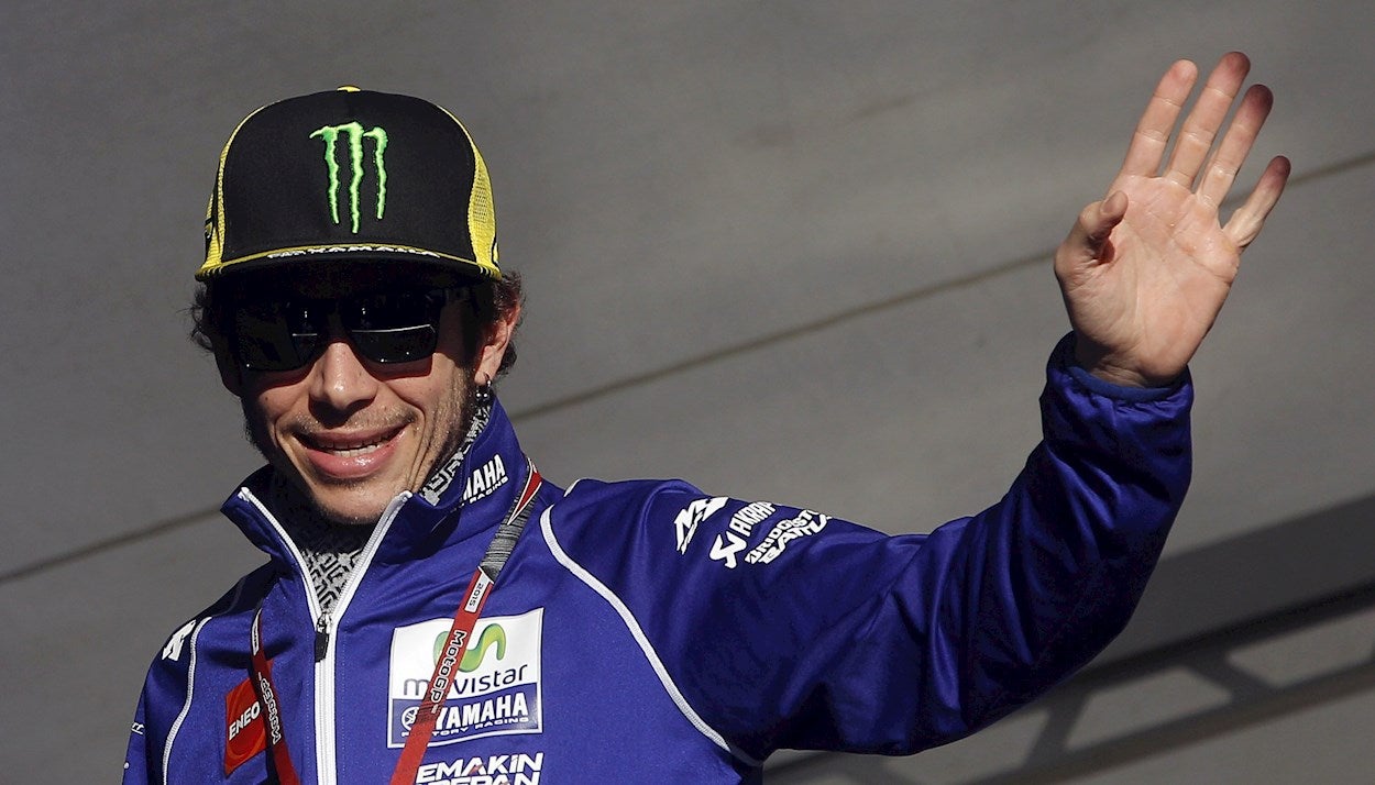 Valentino Rossi se retira de MotoGP al final de temporada tras 16 años en activo Valentino Rossi se retira de MotoGP al final de temporada tras 16 años en activo