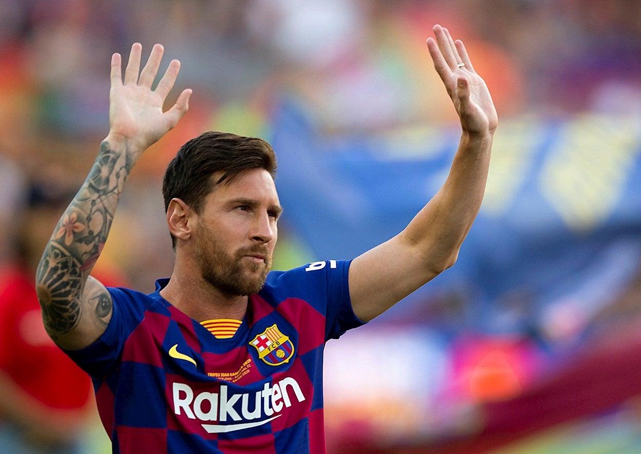 Alfredo Martínez: "Las opciones de poder inscribir a Messi están muy lejos porque numéricamente es imposible" Alfredo Martínez: "Las opciones de poder inscribir a Messi están muy lejos porque numéricamente es imposible"