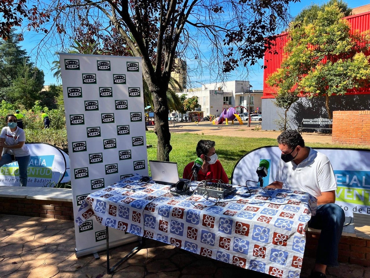 Programa especial Más de Uno Badajoz con las actividades de Vive el Verano desde el parque de San Fernando Programa especial Más de Uno Badajoz con las actividades de Vive el Verano desde el parque de San Fernando