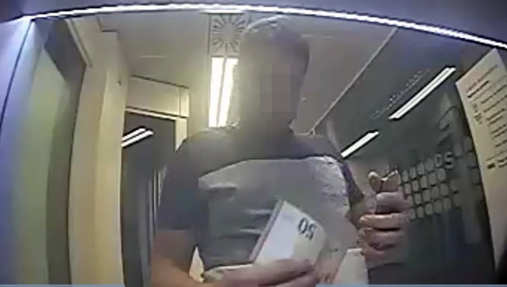 Detenido Detenido