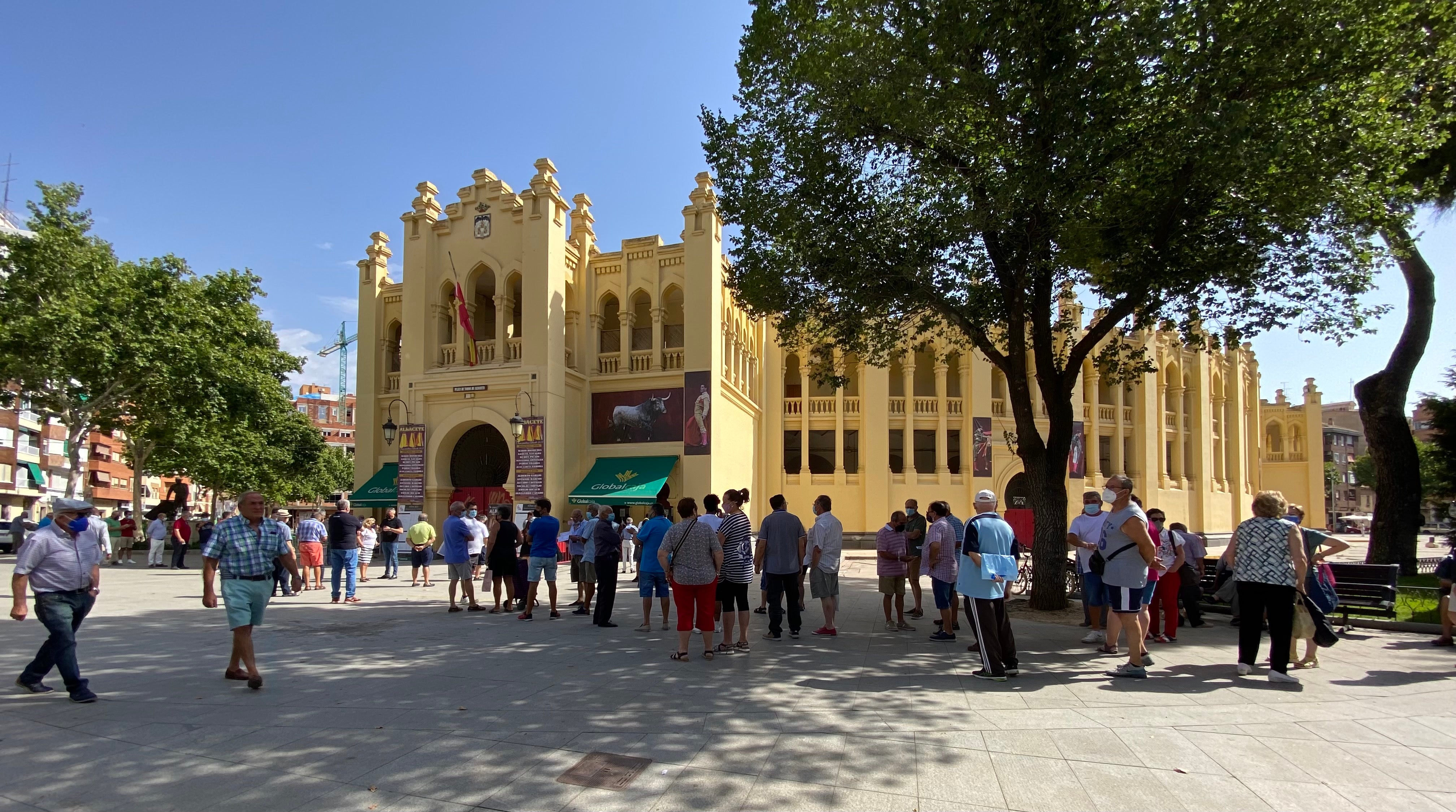 Continua la renovación de abonos para las corridas de toros de septiembre Continua la renovación de abonos para las corridas de toros de septiembre