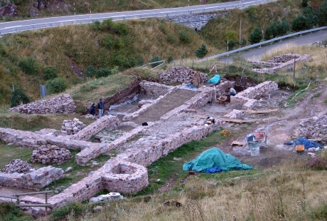 Comienzan los trabajos de excavación en el yacimiento del Hospital de Santa Cristina Comienzan los trabajos de excavación en el yacimiento del Hospital de Santa Cristina