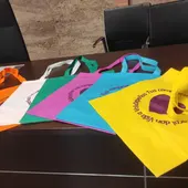 Bolsas tela campaña "Tus compras en el comercio local dan vida a Valdepeñas" Bolsas tela campaña "Tus compras en el comercio local dan vida a Valdepeñas"