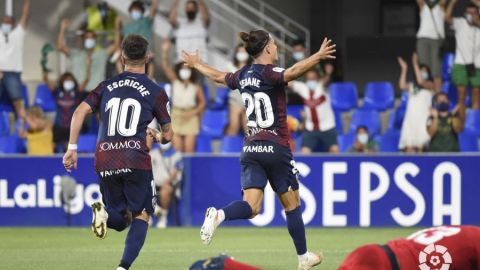 Jaime Seoane celebra el gol marcado esta temporada ante el Eibar, en la primera jornada de Liga.