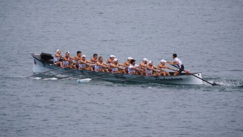 Trainera de Pedre&ntilde;a