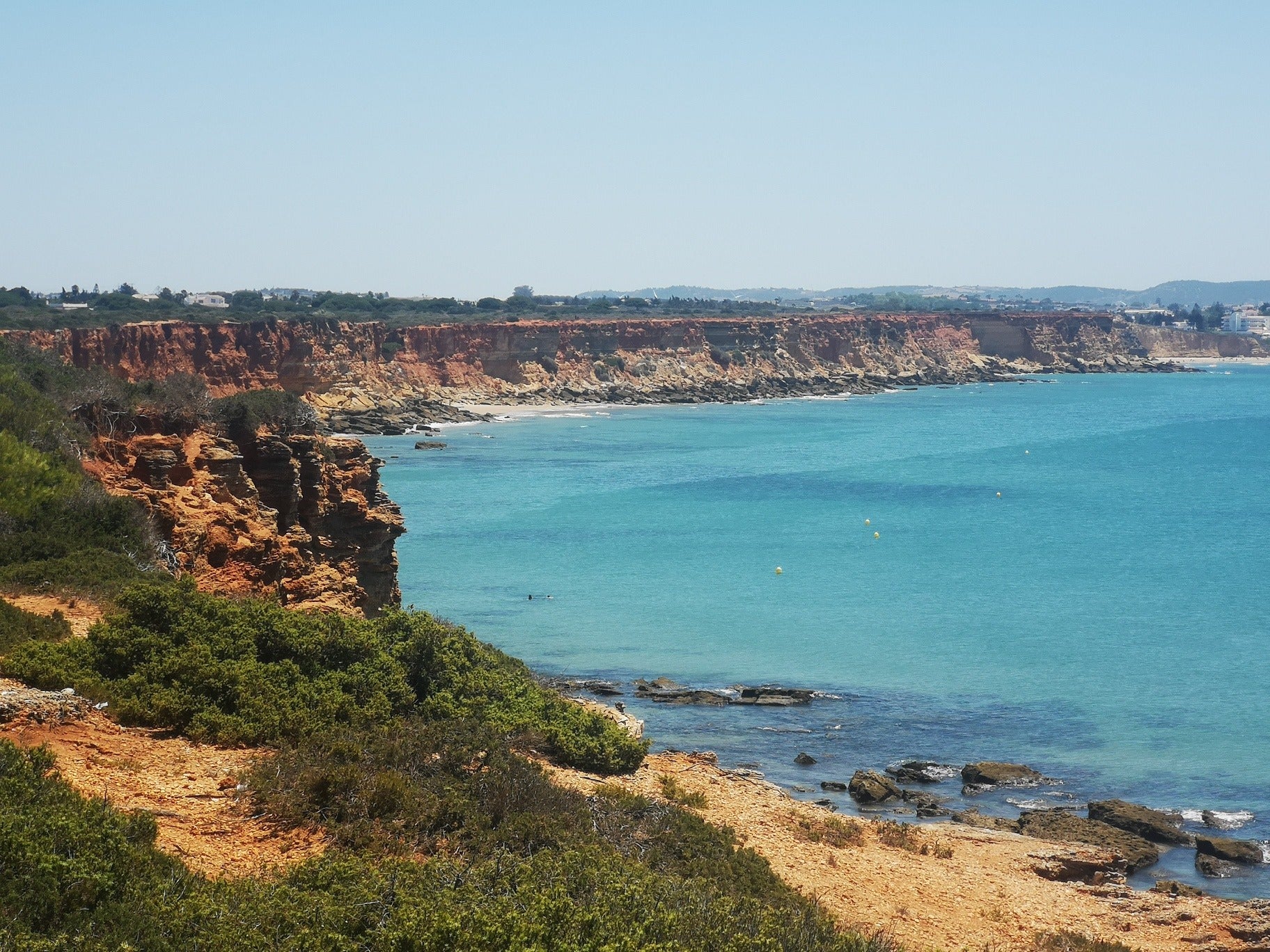 Conil se refrenda como el pulmón turístico de Cádiz y cuadruplica su población durante el verano Conil se refrenda como el pulmón turístico de Cádiz y cuadruplica su población durante el verano