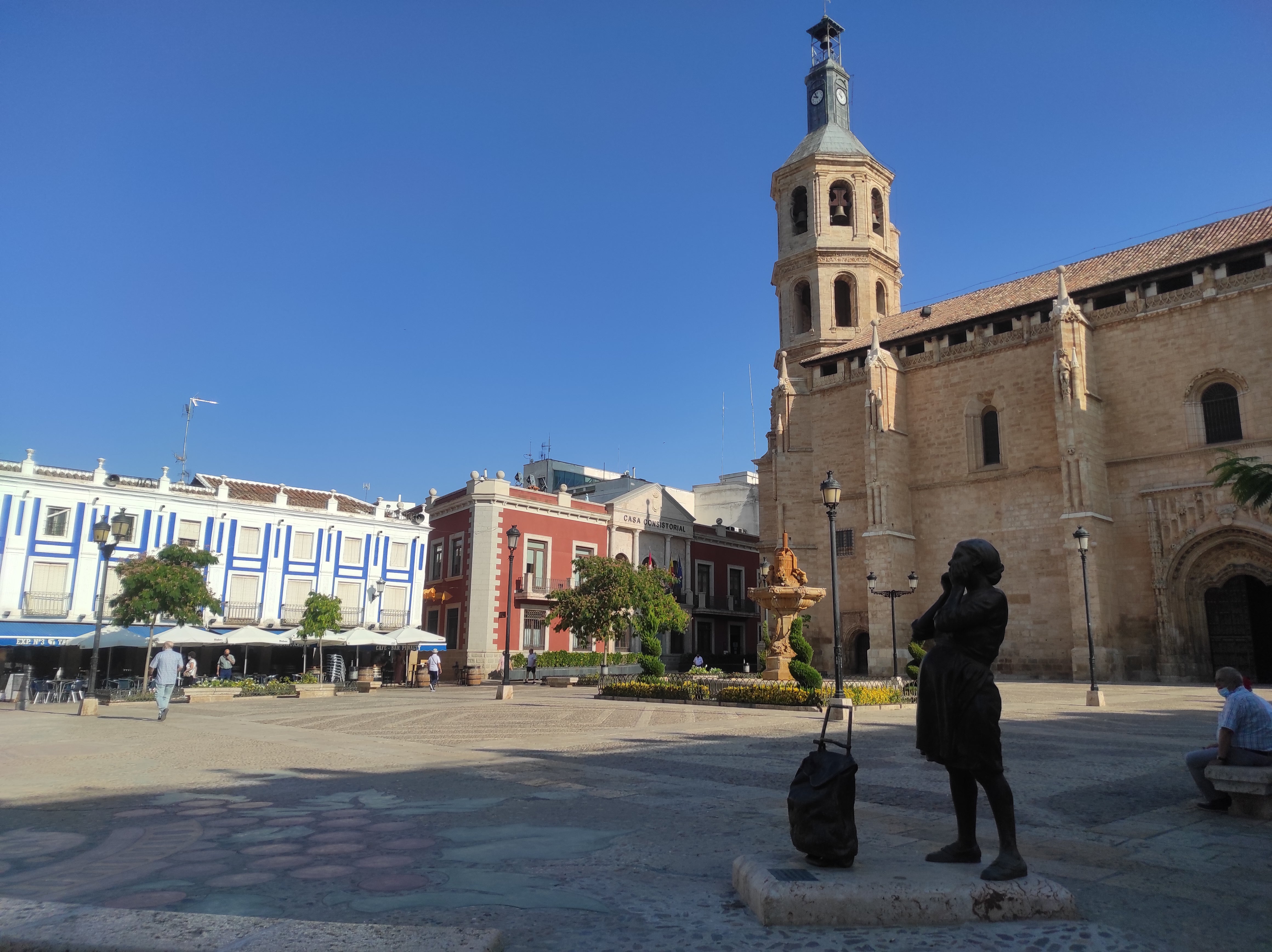Una discusión entre dos familiares acaba con un detenido en Valdepeñas Una discusión entre dos familiares acaba con un detenido en Valdepeñas