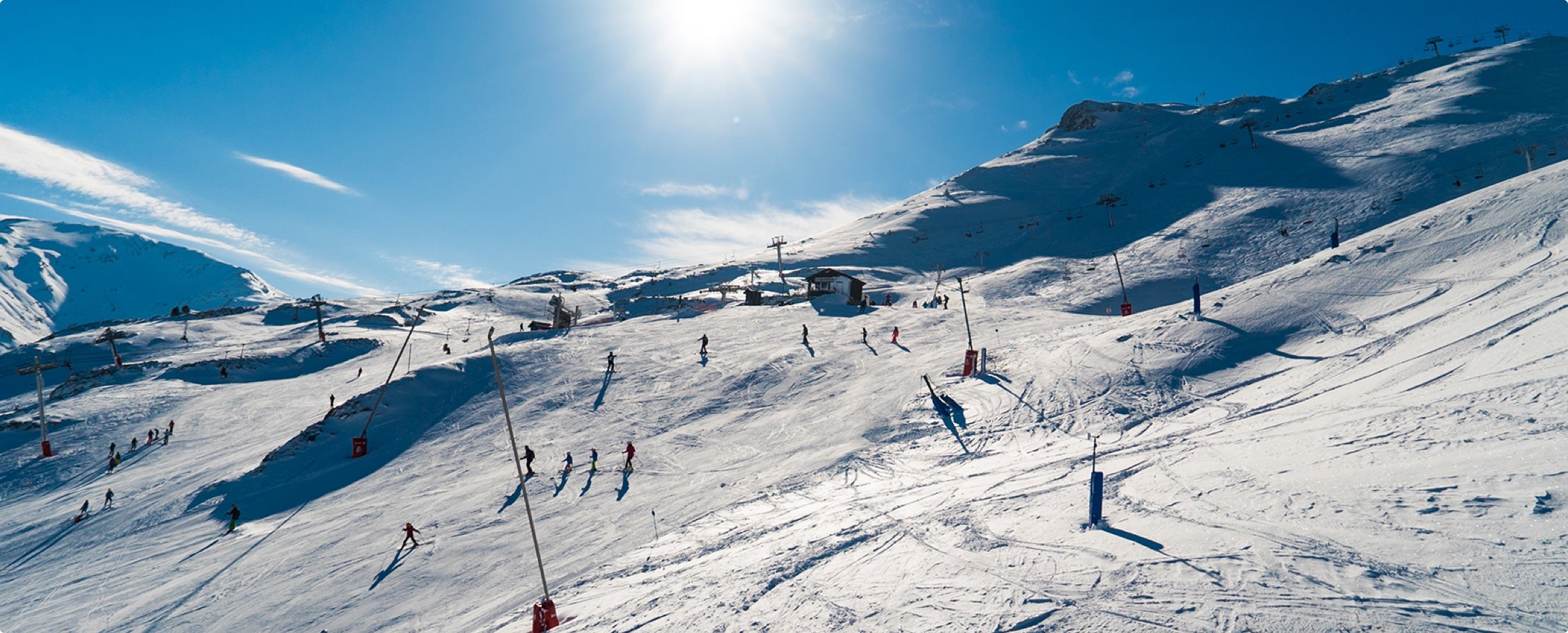 El valle del Aragón exige al GA una "solución urgente" para Candanchú El valle del Aragón exige al GA una "solución urgente" para Candanchú