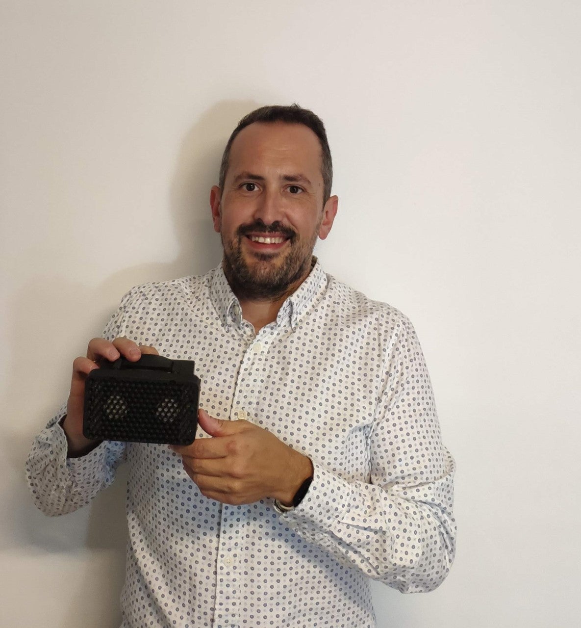 Crea un dispositivo ahuyentador de depredadores para proteger al ganado Crea un dispositivo ahuyentador de depredadores para proteger al ganado