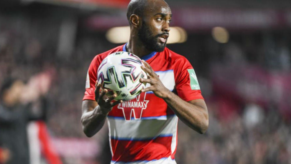 El Granada CF sigue abierto a nuevos fichajes, mientras negocia con el Valencia CF el traspaso de Foulquier. Onda Deportiva Granada 24/08/2021 El Granada CF sigue abierto a nuevos fichajes, mientras negocia con el Valencia CF el traspaso de Foulquier. Onda Deportiva Granada 24/08/2021