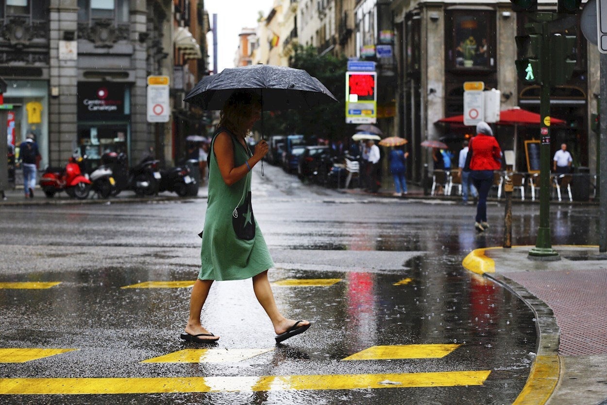 La Comunidad de Madrid advierte a los ayuntamiento de posibles inundaciones por las tormentas del final del verano La Comunidad de Madrid advierte a los ayuntamiento de posibles inundaciones por las tormentas del final del verano