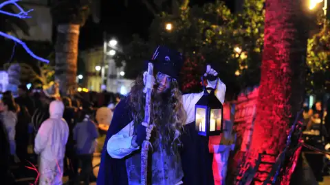 El centro de San Fernando se engalana de Halloween El centro de San Fernando se engalana de Halloween