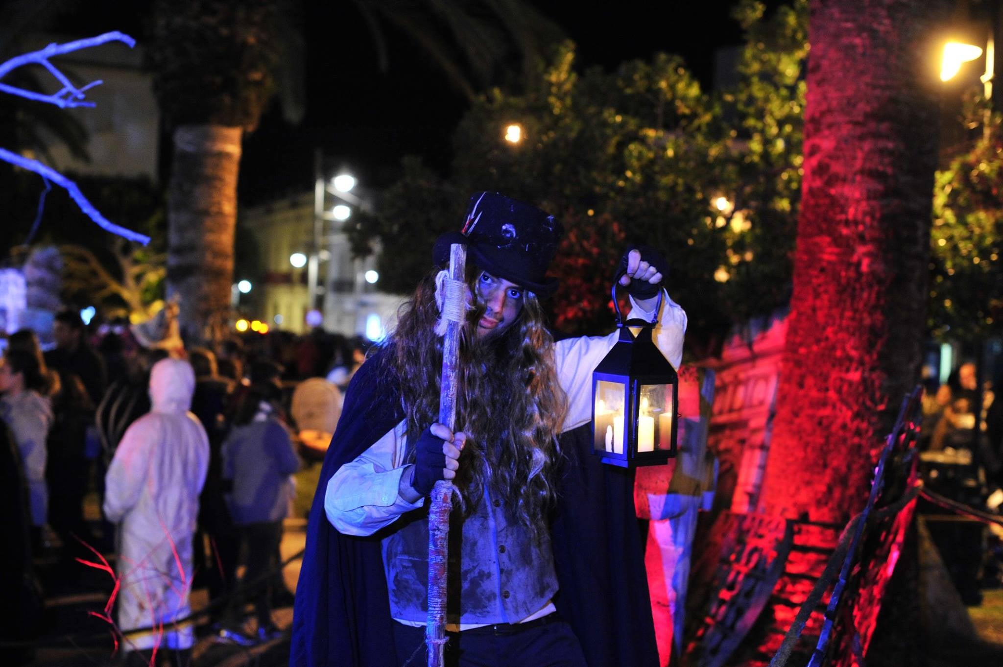 San Fernando se prepara para su monstruoso 'Halloween' episode artwork