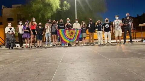 Miembros de la Asociación IRIS en Petrer. Miembros de la Asociación IRIS en Petrer.